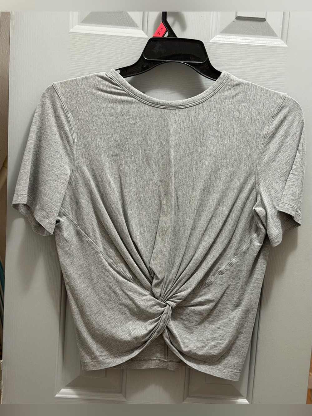 Lululemon Crescent Tee Twist Front Heathered Medium Grey Size *8 Women’s Shirt